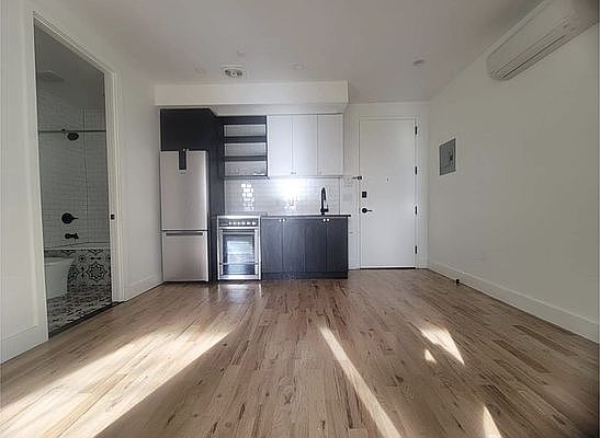 3rd image of 1269 Herkimer St #3A