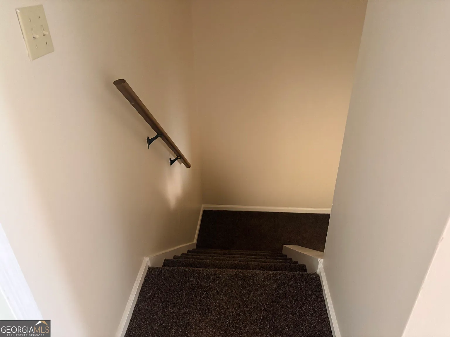 2 bed, 1.5 bath, 1141 sqft, $1,600 — Photo 4