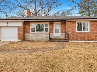 4 Willow Ct, Florissant, MO
