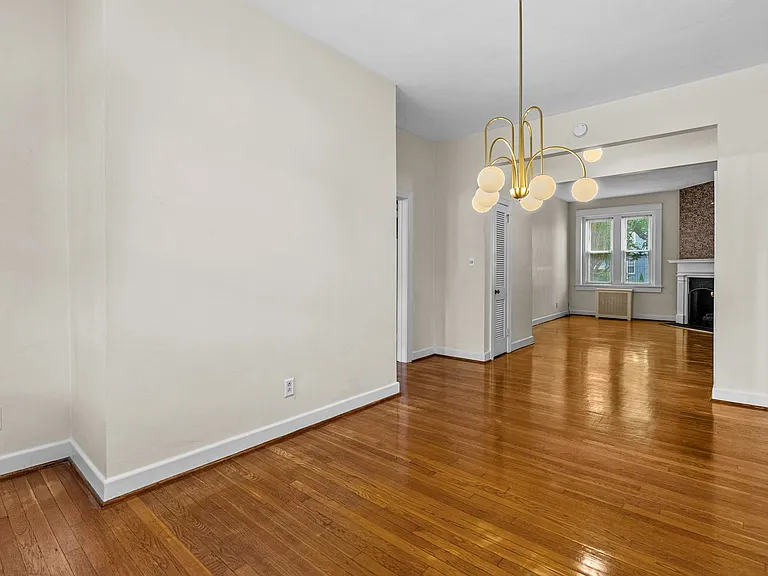 800 W Princess Anne Rd #B2 — Photo 10