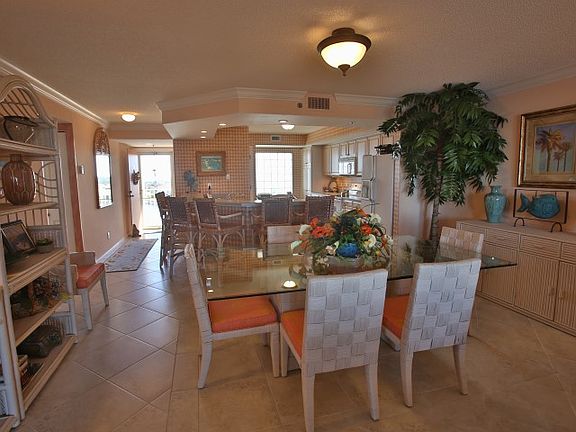 2nd image of 572 Marina Point Dr