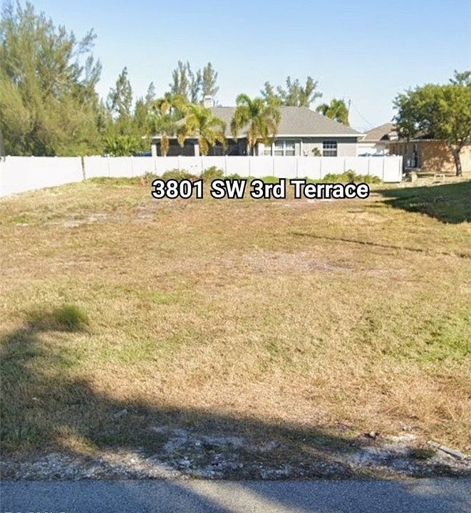 2nd image of 3801 SW 3rd Ter