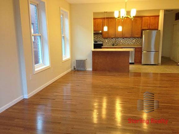 2nd image of 1426 26th Ave #1