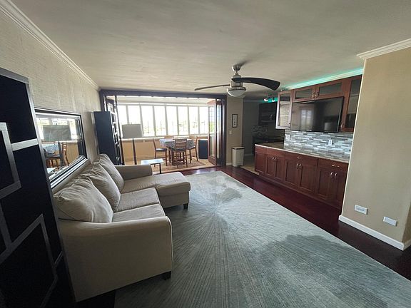 Spacious clean and airy living space