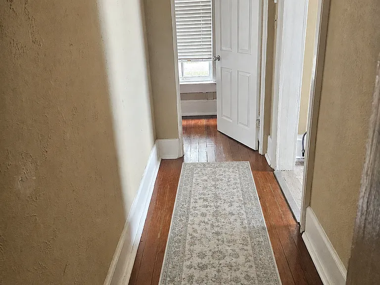 735 N Westmoreland Dr — Photo 27