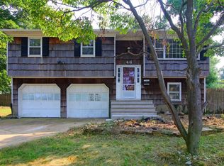 46 Center Ave, Leonardo, NJ 07737