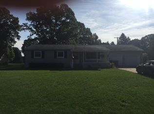 15230 Channel Rd, Grand Haven, MI 49417