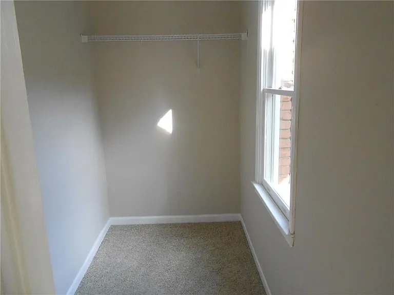 1135 Country Club Pl NW — Photo 15