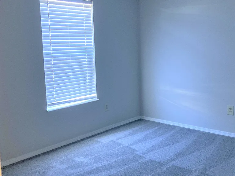 Harbor Ridge Young — Photo 18