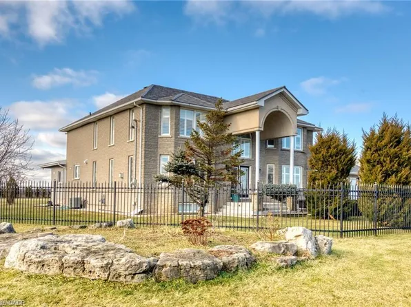 283 2nd Rd E, Hamilton, ON L8J 3J1