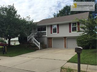 2513 NE Remington Ct, Blue Springs, MO 64014