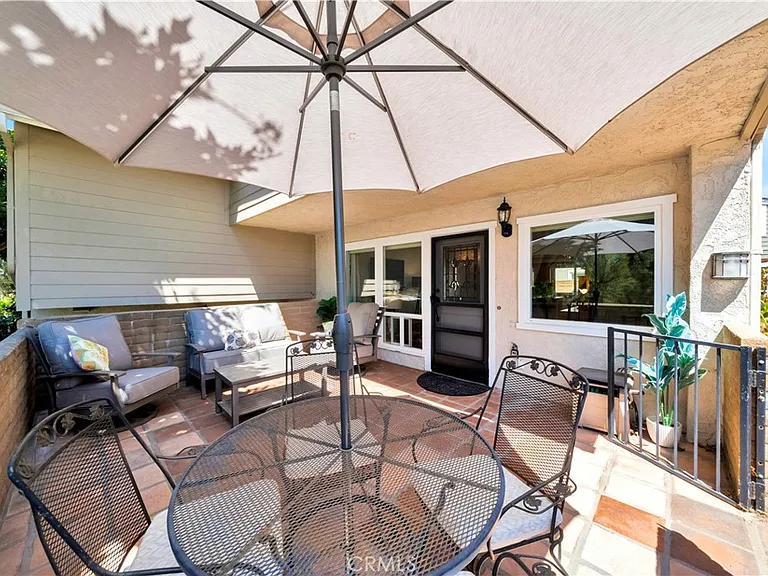 24709 Santa Clara Ave — Photo 3