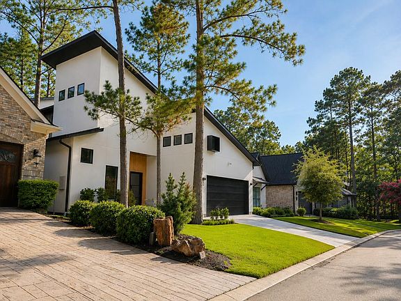 2nd image of 36 Winthrop Hbr