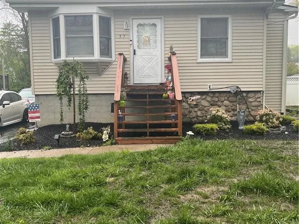 57 Hunt Ave Floor 2, Pearl River, NY 10965