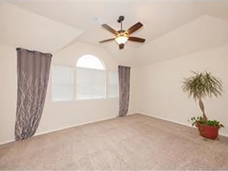 11397 Fountainbridge Dr — Photo 14