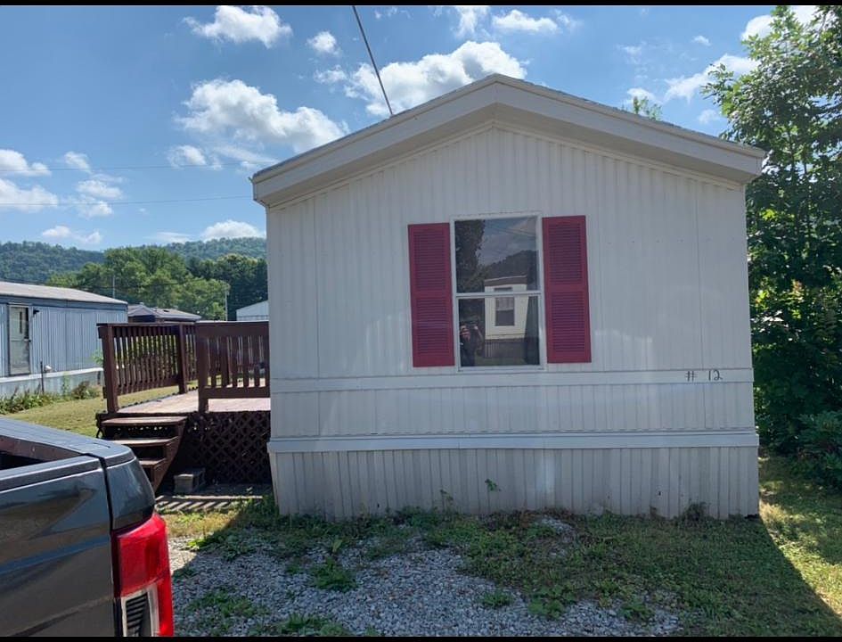 1st image of 28 Rose St Lot 12N