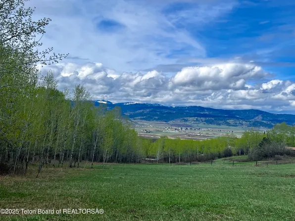 6 Dean N, Etna, WY 83118