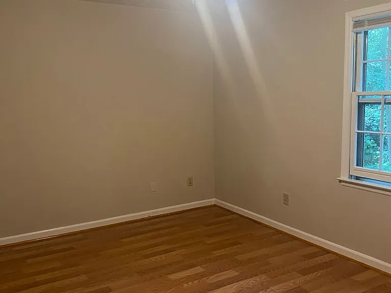 105 Fairhaven Ct — Photo 5