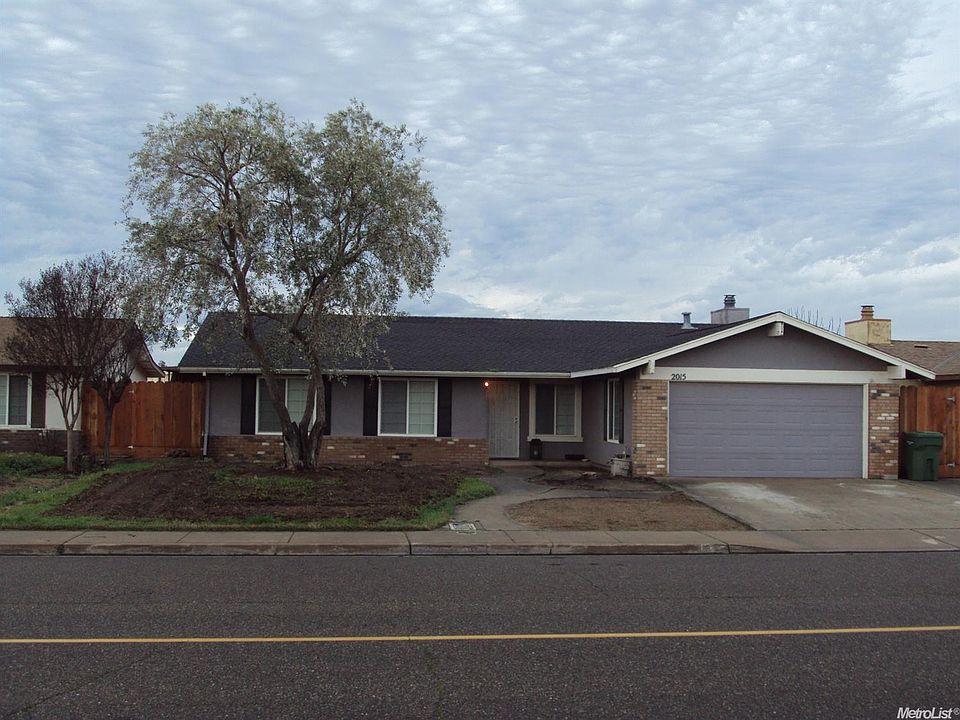 1st image of 2015 Joett Dr