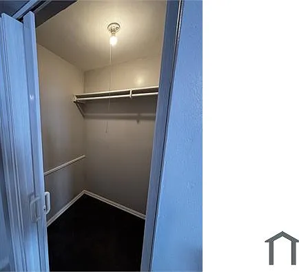 1850 S Curson Ave #1850 — Photo 11