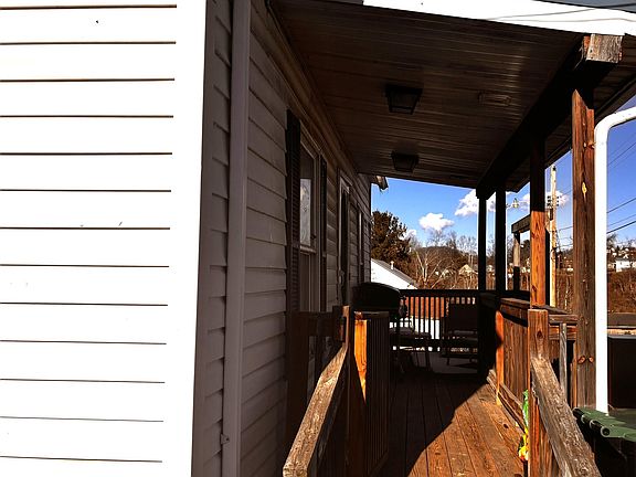 2nd image of 111 N 25th St
