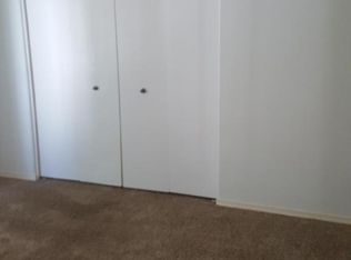 11809 SE Pine St, Portland, OR 97216