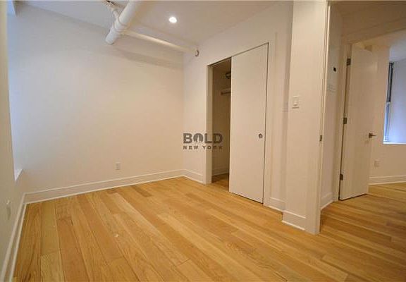 2nd image of 211 E 33rd St APT 01