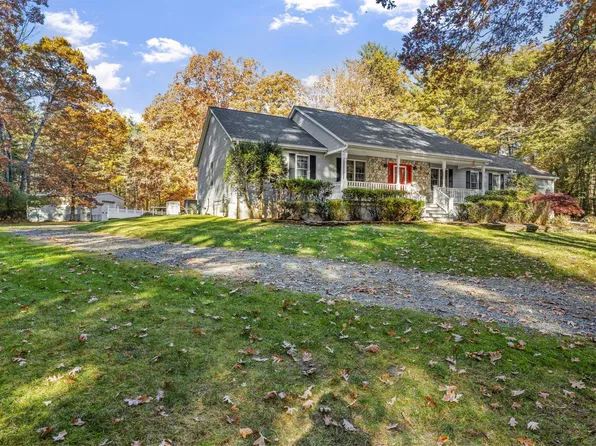 6 Bartley Dr, Norton, MA 02766