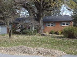 2323 Wilkes Rd, Lancaster, PA 17601