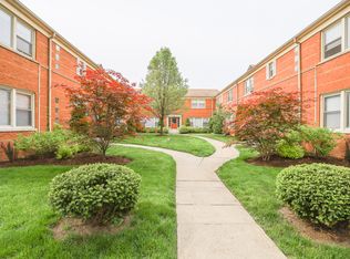 2115 W Farragut Ave #3B, Chicago, IL 60625
