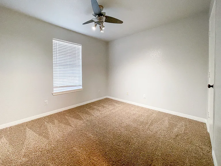 10145 Valencia Dr #A — Photo 25