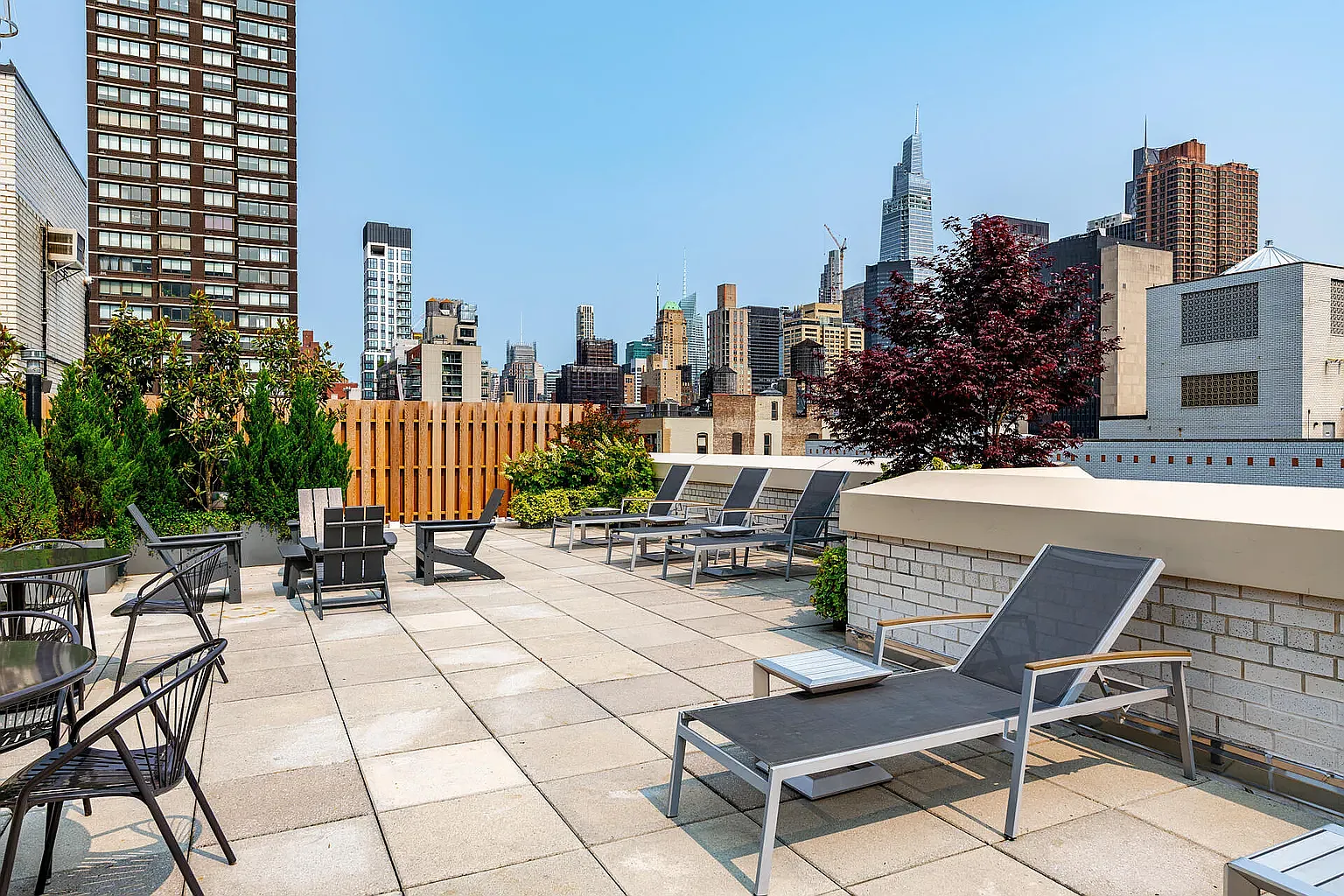 340 East 34th Street — Photo 2