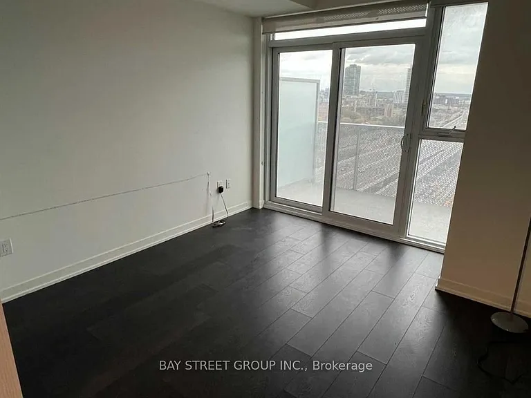 20 Richardson St E #1302 — Photo 10