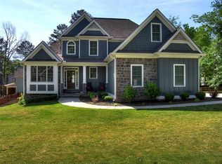 5 Oakleaf Ct, Cartersville, GA 30120