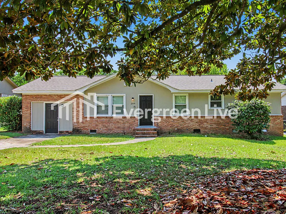 209 Weldwood Ct