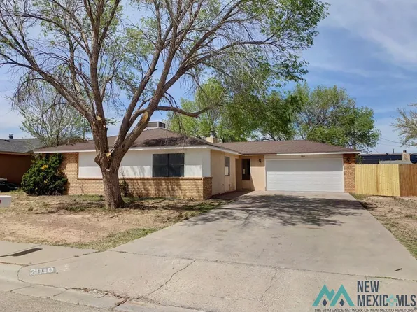 2010 W Bullock Ave, Artesia, NM 88210