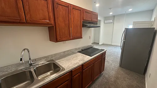 283 S Sam Houston Blvd Photo 1