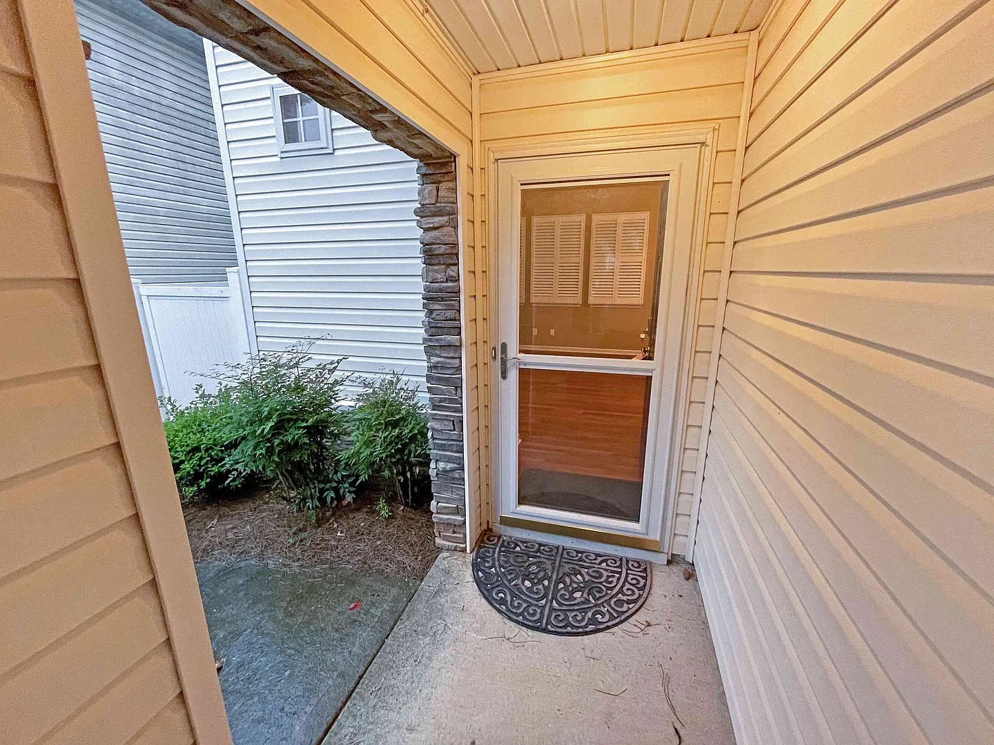 Acworth 2BR Plus Office - Beautiful Interior! — Photo 3