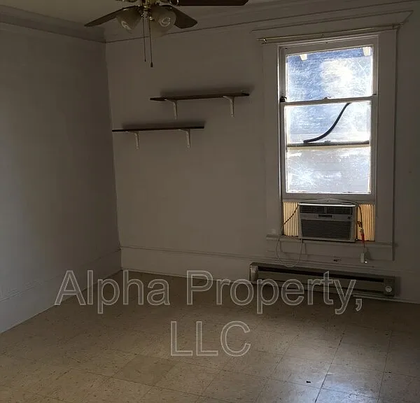 10C Rowley St — Photo 2