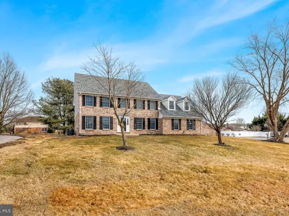 1 Wortham Ct, Bear, DE 19701