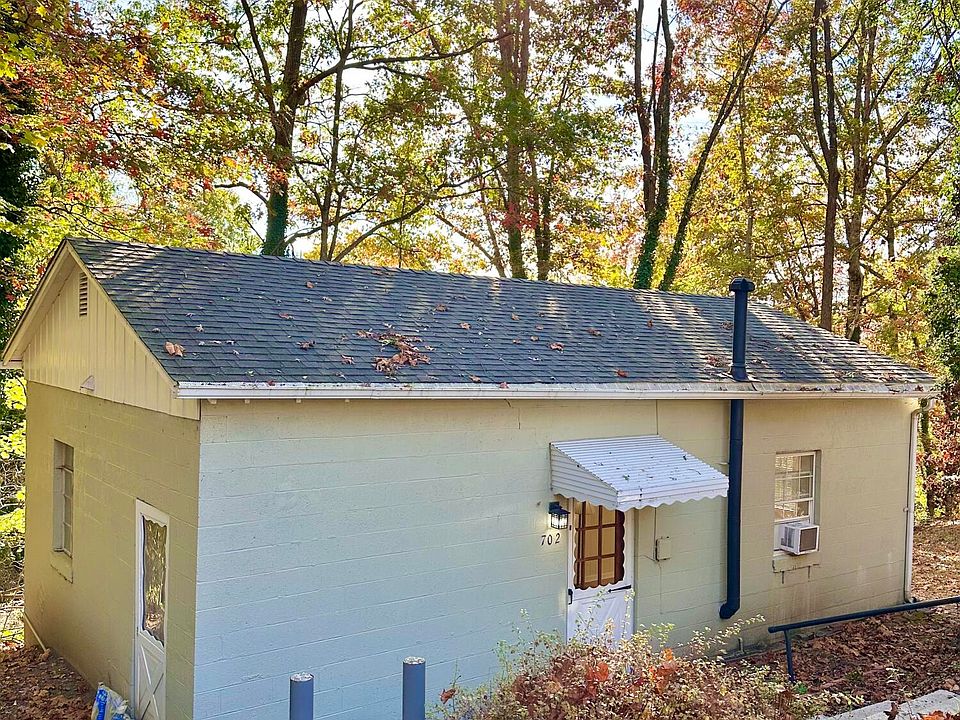 1st image of 702 Jefferson Ave