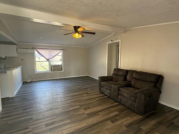 3rd image of 3781 New Bridge Rd