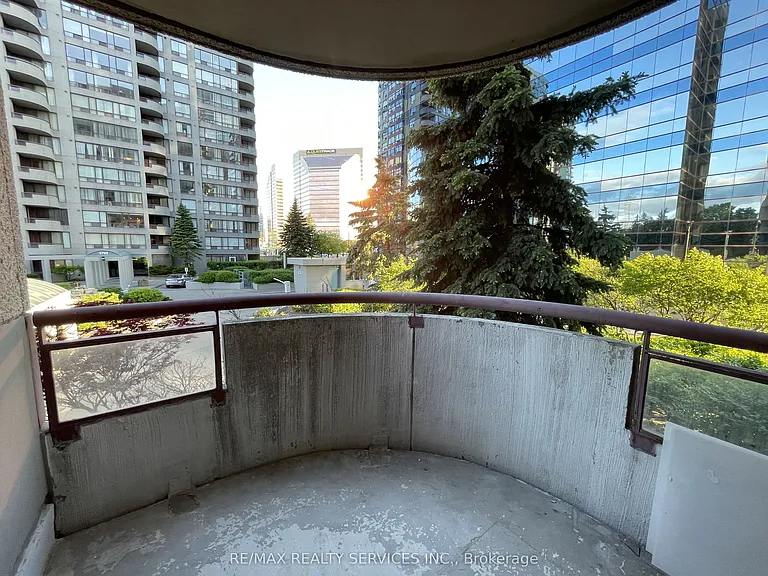 5785 Yonge St #207 — Photo 26
