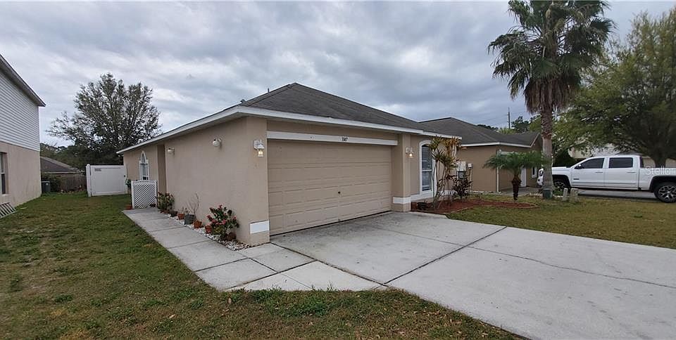 1st image of 3147 Whispering Trails St
