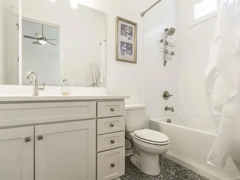 523A Wedgewood Ave — Photo 14
