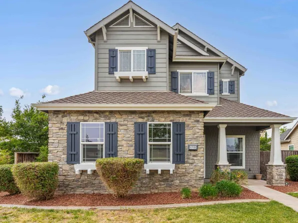 1715 Limestone Dr, Ripon, CA 95366