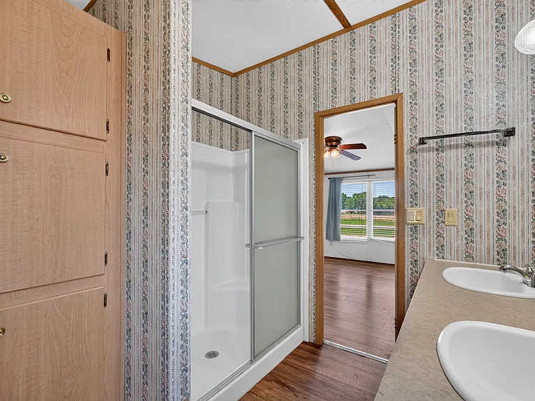 875 W Farm Road 71 — Photo 29