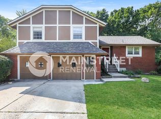 13246 Manchester Ave, Grandview, MO 64030