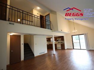 316 Dains St, Liberty, MO 64068
