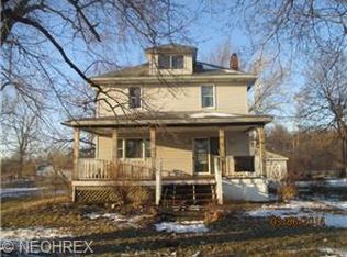 1517 Lowell St, Elyria, OH 44035
